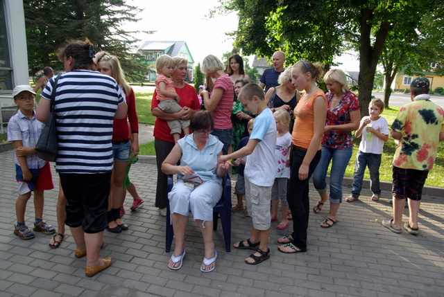 Eilė prie bilietų.